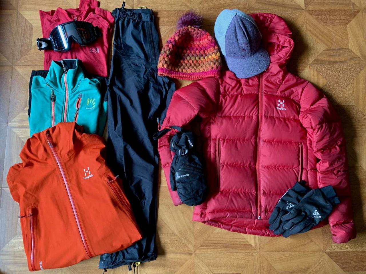 How to dress for ski touring?